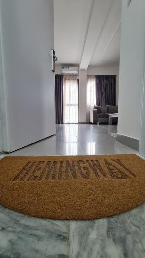 Heming-Way Hotel Durrës Extérieur photo